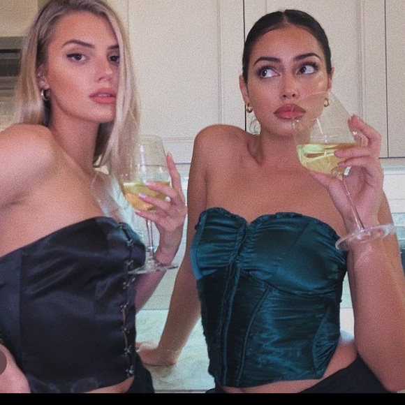 Highly sought after superdown corset - Picture 1 of 2